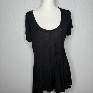 NWT rxb‎ black tunic top Large